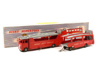 Lot 1365 - DINKY TOYS (GB) (1)