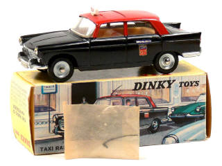 Lot 1100 - DINKY TOYS (FRANCE) (1)