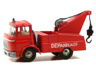 Lot 1172 - DINKY TOYS (FRANCE) (1)