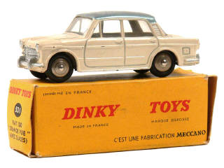Lot 1038 - DINKY TOYS (FRANCE) (1)