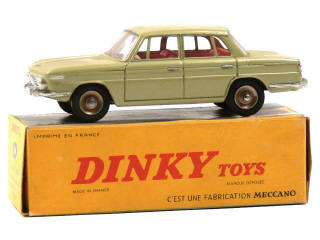 Lot 1088 - DINKY TOYS (FRANCE) (1)