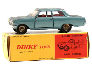 Lot 1099 - DINKY TOYS (FRANCE) (1)