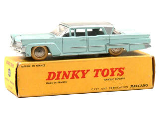 Lot 1040 - DINKY TOYS (FRANCE) (1)