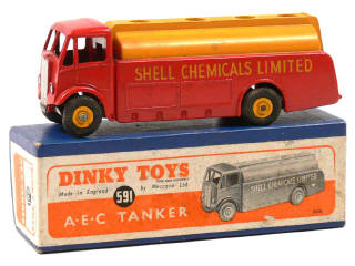 Lot 1355 - DINKY TOYS (GB) (1)