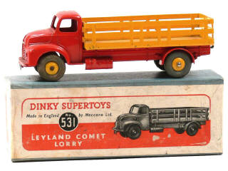 Lot 1354 - DINKY TOYS (GB) (1)