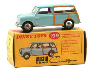 Lot 1300 - DINKY TOYS (GB) (1)