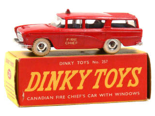 Lot 1316 - DINKY TOYS (GB) (1)