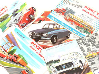 Lot 1225 - DINKY TOYS (FRANCE) (5)