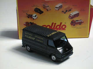 Lot 290 - SOLIDO (1)