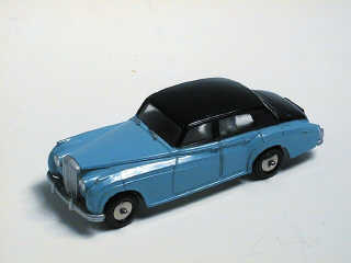 Lot 348 - MERCURY (1)