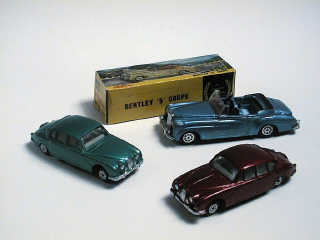 Lot 346 - NICKYTOYS (3)
