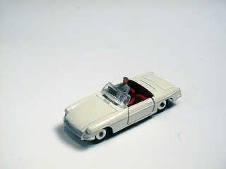 Lot 321 - DINKY TOYS GB (1)