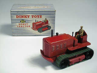 Lot 123 - DINKY TOYS GB (1)