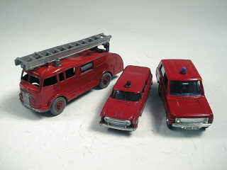 Lot 78 - DINKY TOYS GB (3)