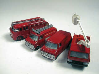 Lot 80 - DINKY TOYS (GB) (4)