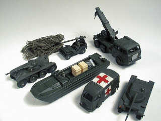 Lot 55 - DINKY TOYS FRANCE (6)