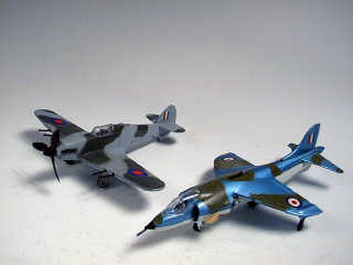 Lot 114 - DINKY TOYS GB (2)