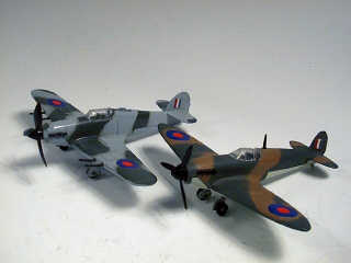 Lot 115 - DINKY TOYS GB (2)