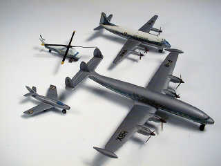 Lot 53 - DINKY TOYS FRANCE (4)