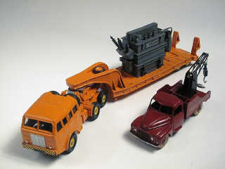 Lot 45 - DINKY TOYS FRANCE (2)