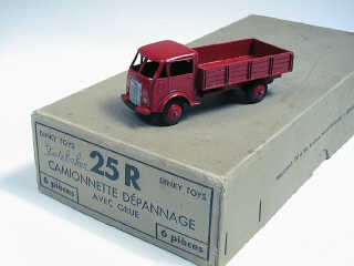 Lot 202 - DINKY TOYS (FRANCE) (2)
