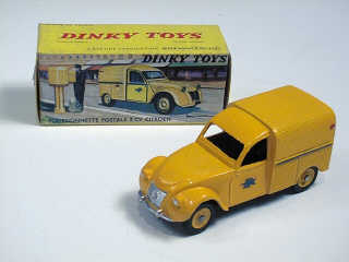 Lot 173 - DINKY TOYS FRANCE (1)