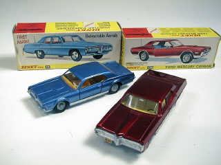 Lot 262 - DINKY TOYS GB (2)
