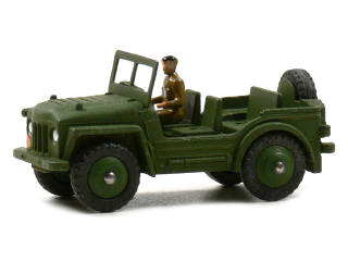 Lot 825 - DINKY TOYS (GB) (1)