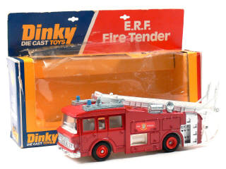 Lot 819 - DINKY TOYS (GB) (1)