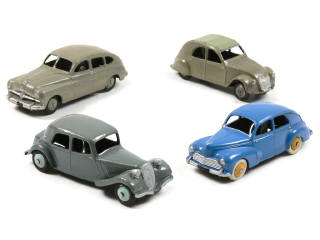 Lot 713 - DINKY TOYS (FRANCE) (4)