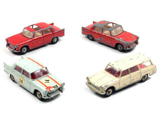 Lot 715 - DINKY TOYS (FRANCE) (4)