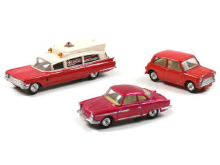 Lot 126 - CORGI TOYS (GB) (3)