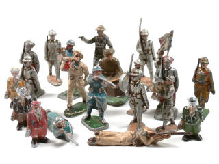 Lot 91 - FIGURINES DIVERSES (21)