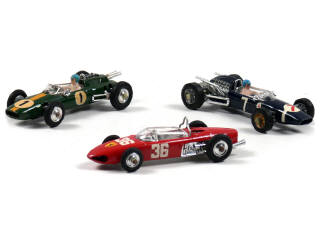 Lot 131 - CORGI TOYS (GB) (3)