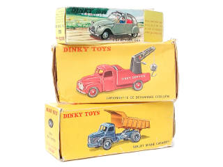Lot 70 - DINKY TOYS (FRANCE) (3)
