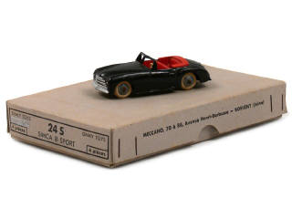 Lot 991 - DINKY TOYS (FRANCE) (2)