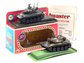 Lot 819 - ZYLMEX & ZEE TOYS (2)