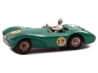 Lot 552 - DINKY TOYS (FRANCE) (1)