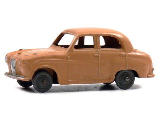 Lot 635 - DINKY TOYS (GB) (1)