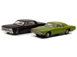 Lot 597 - DINKY TOYS (FRANCE) (2)