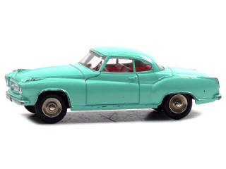 Lot 571 - DINKY TOYS (FRANCE) (1)
