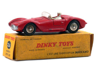 Lot 530 - DINKY TOYS (FRANCE) (1)