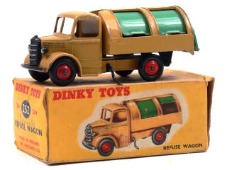 Lot 666 - DINKY TOYS (GB) (1)