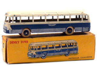 Lot 584 - DINKY TOYS (FRANCE) (1)