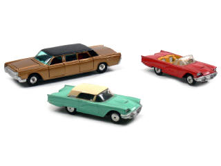 Lot 516 - CORGI TOYS (GB) (3)