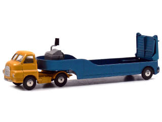 Lot 491 - CORGI TOYS (GB) (1)