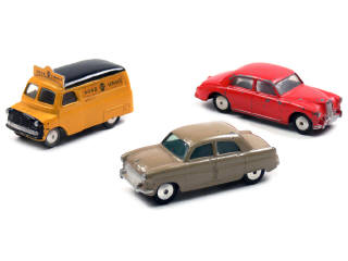 Lot 518 - CORGI TOYS (GB) (3)