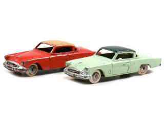 Lot 600 - DINKY TOYS (FRANCE) (2)