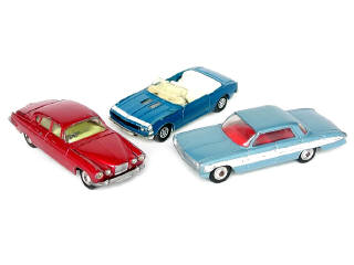 Lot 81 - CORGI TOYS (GB) (3)