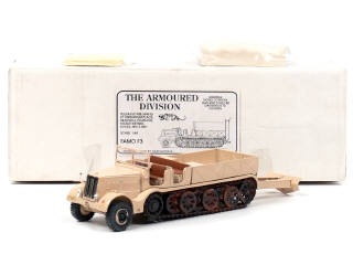 Lot 810 - HART MODELS (GB) (1)